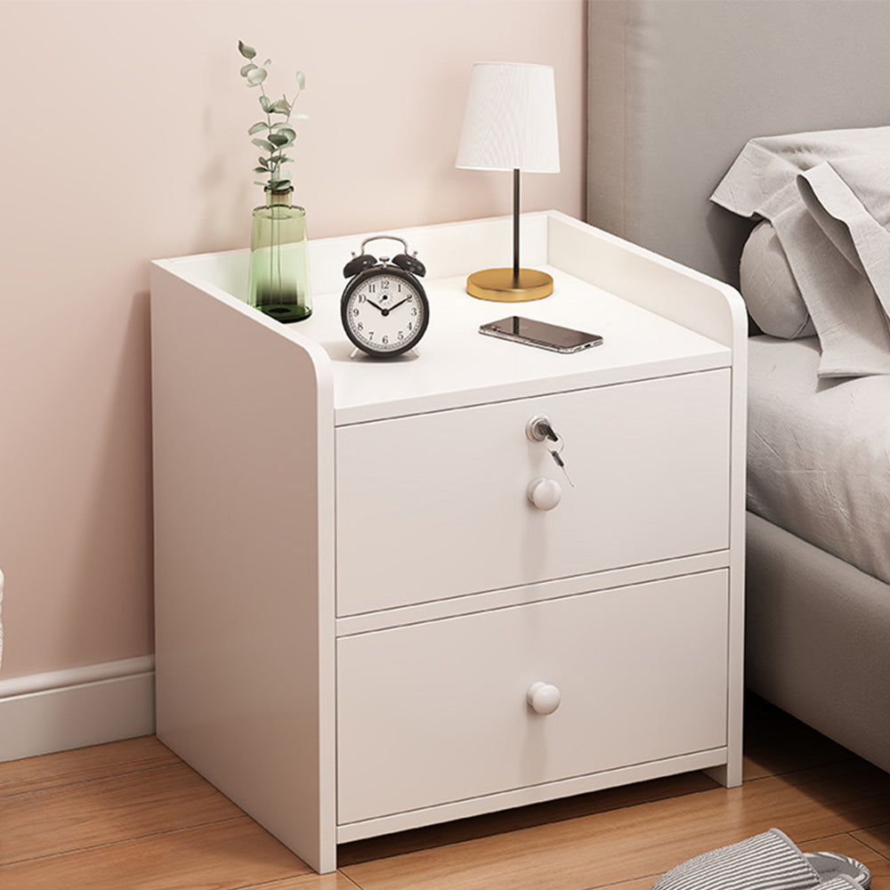 Mesita de noche de madera con 2 cajones cerradura 36cm